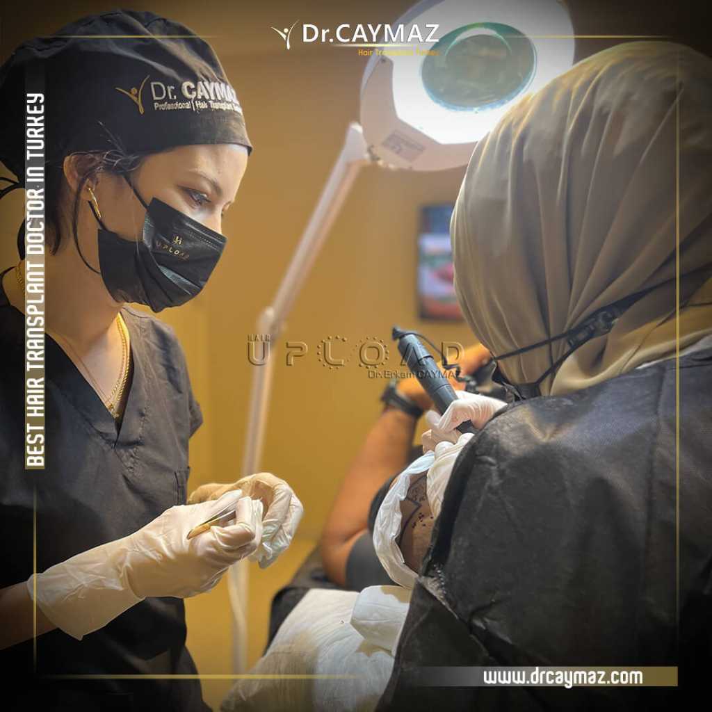 Am I a Good Candidate for Hair Transplantation? 3 hair-extraction